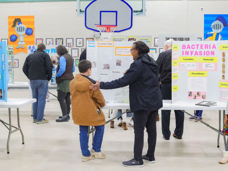 Lakeview Primary's Inaugural Science Fair Shines with Paperpie Partnership