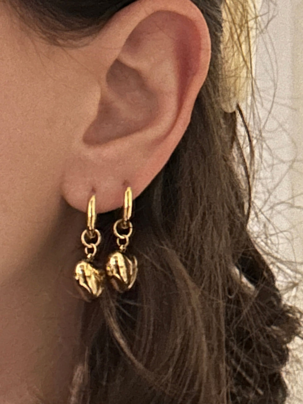 תמונה ממוזערת: עגילי חישוק לב בינוני מלא ס.סטיל