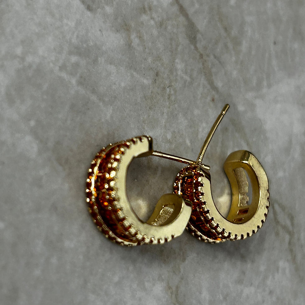 עגילי חצי חישוק כתום ציפוי זהב