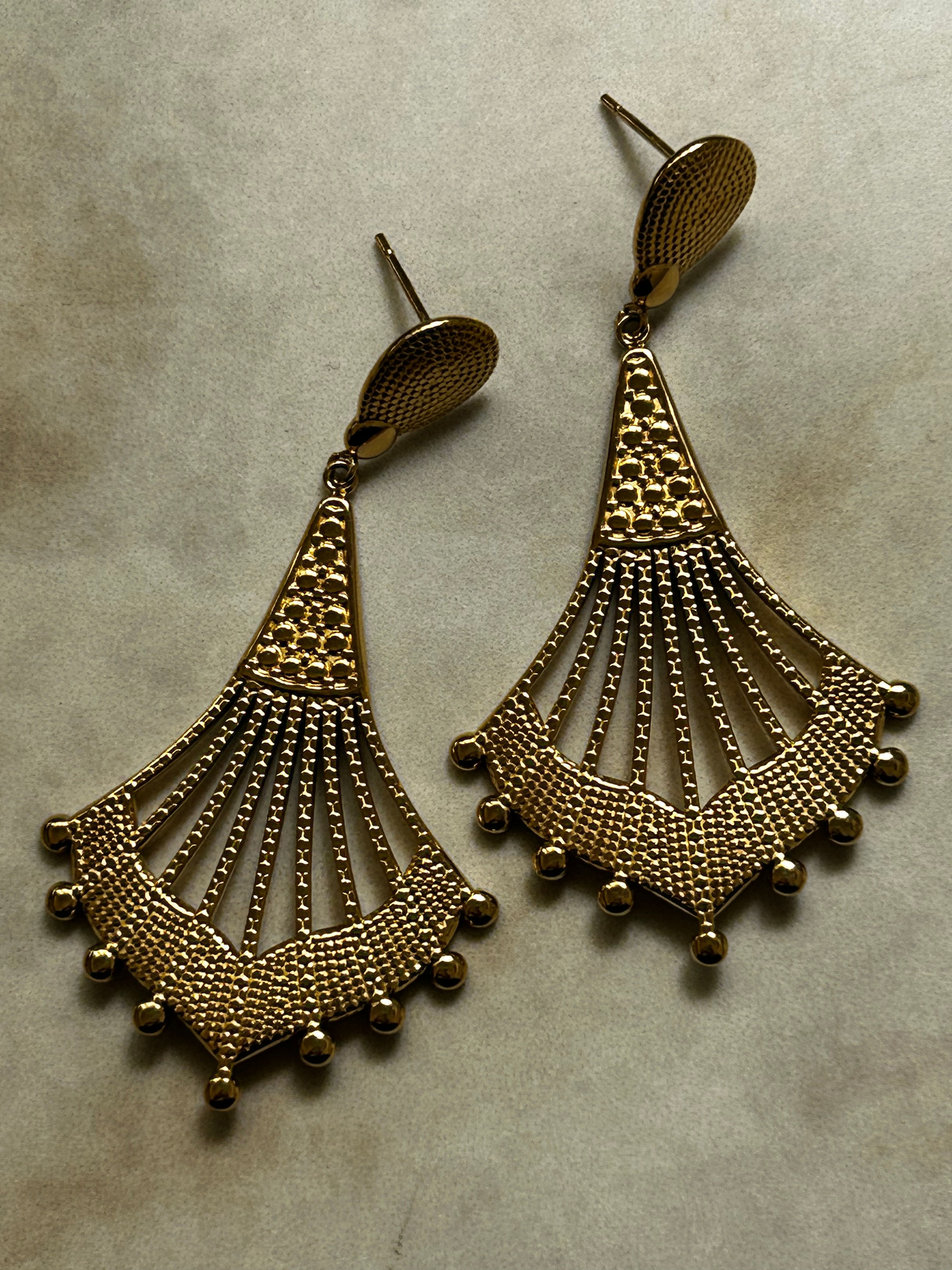 עגילי מניפה אתנית ס.סטיל