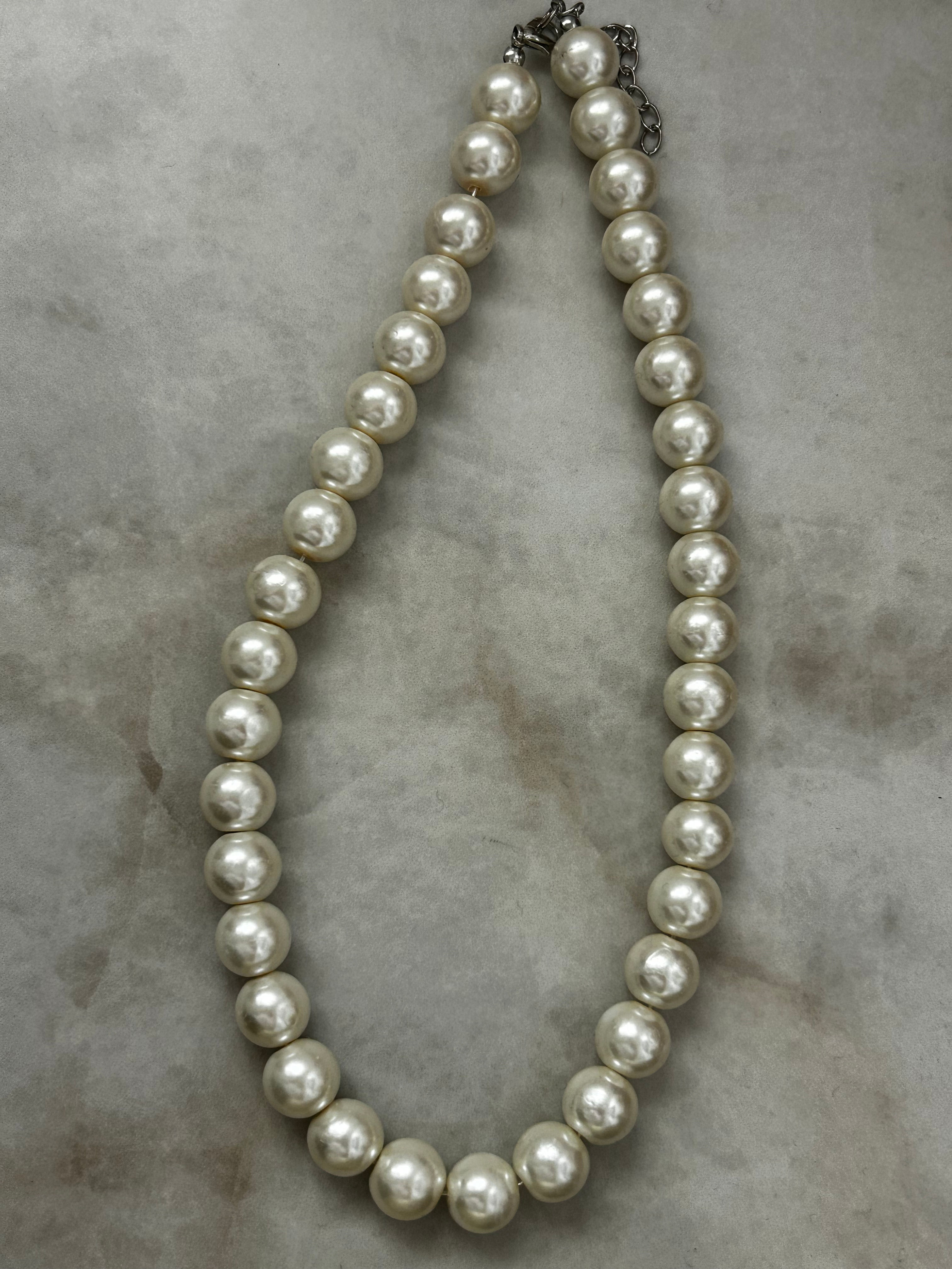 שרשרת פנינים עבות מוכספת 