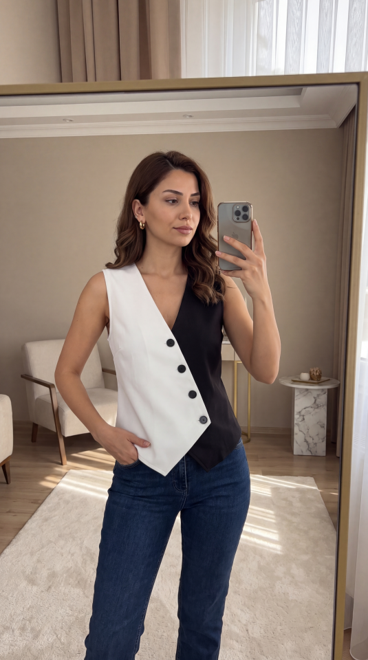 Thumbnail: Kadın,Sıfır,Kol,V,Yakalı,Düğmeli,Blok,Renkli,Atlas,Yelek