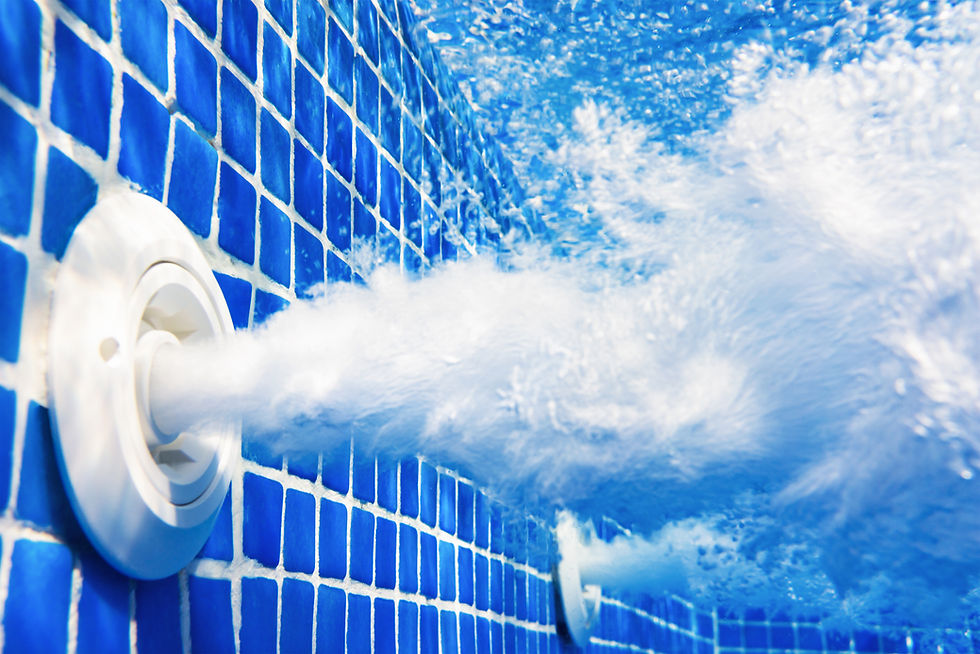 Strong water circulation from a pool return jet