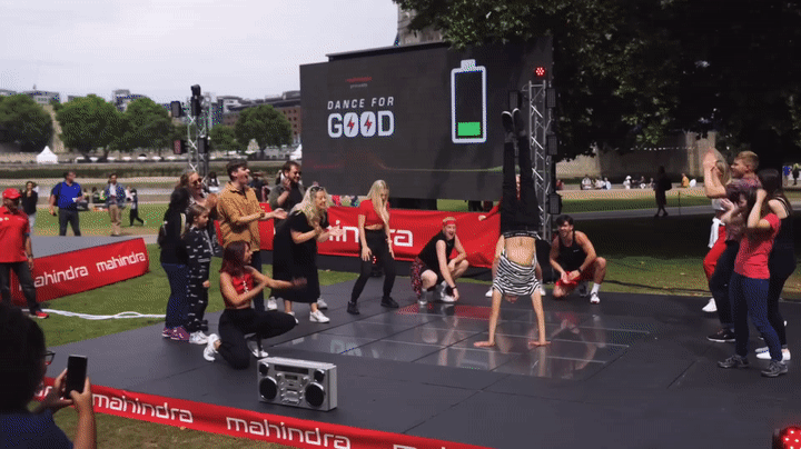 Mahindra_Presents_Dance_for_Good_Race_for_a_Greener_Planet_ReadyToRace_Mahindra_Racing.gif