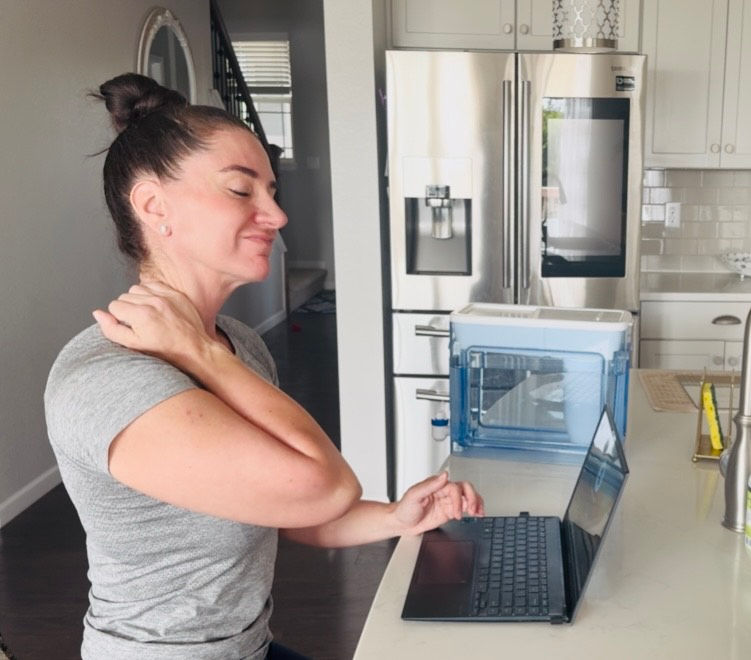 Laptop Ergonomic Tips: How to Prevent Neck Pain and Posture Problems