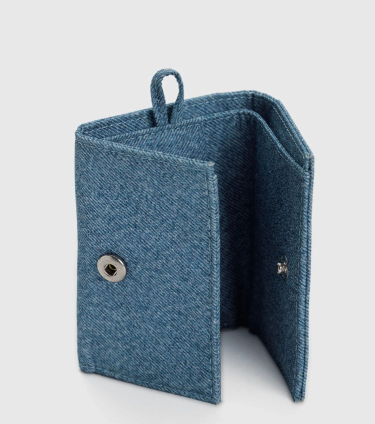 Thumbnail: Baggu // Snap Wallet in Digital Denim 