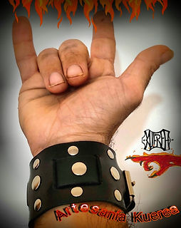 pulsera rockera