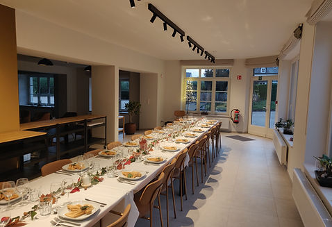 Dining room table