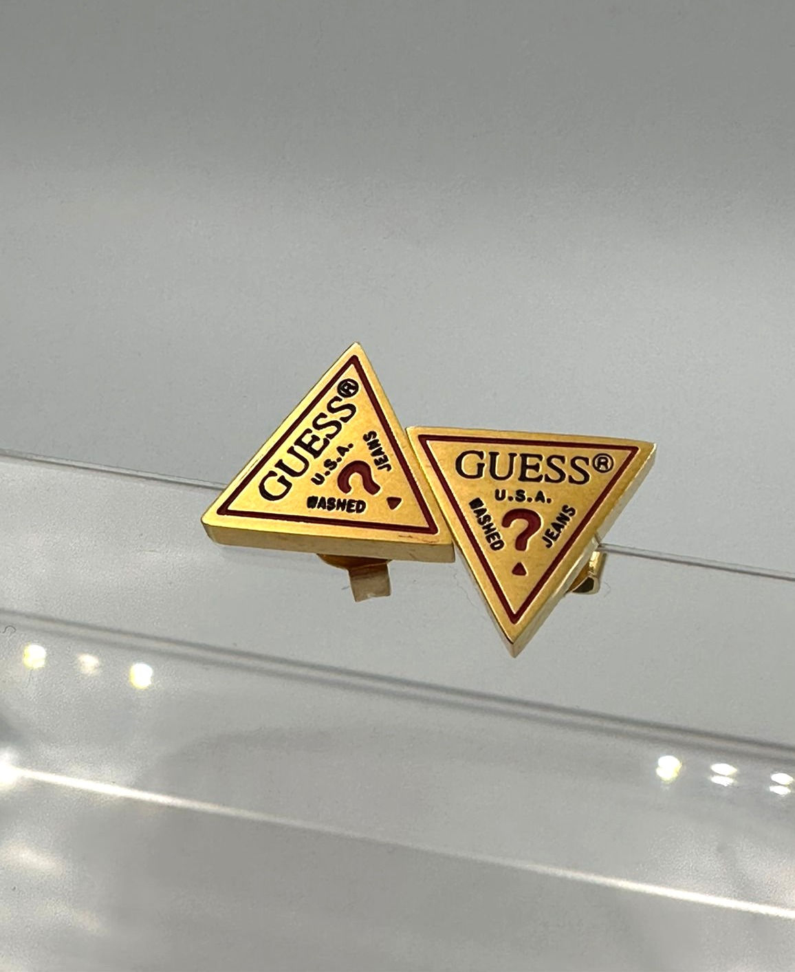 aretes guess gold