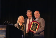 Mantzoros Award 01.jpg