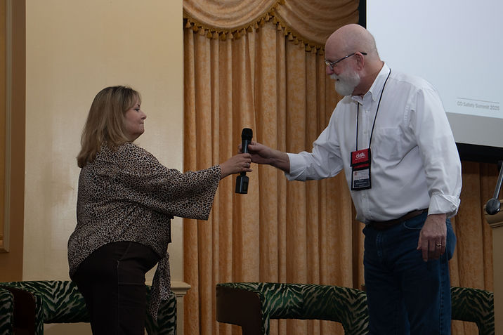 Richard Roberts hands off the microphone