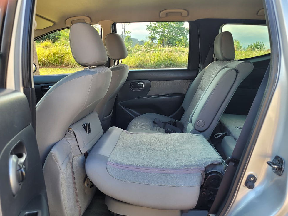 Miniatura: NISSAN/ GRAND LIVINA