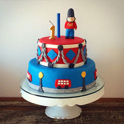 Instagram - Soldadinho de Chumbo! 💂 #DiErica #Cake