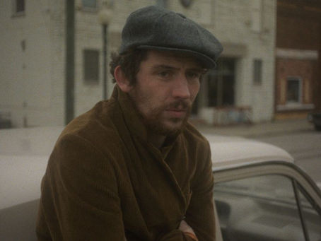 A Anatomia da Sobrevivência: Uma Análise de The Mastermind