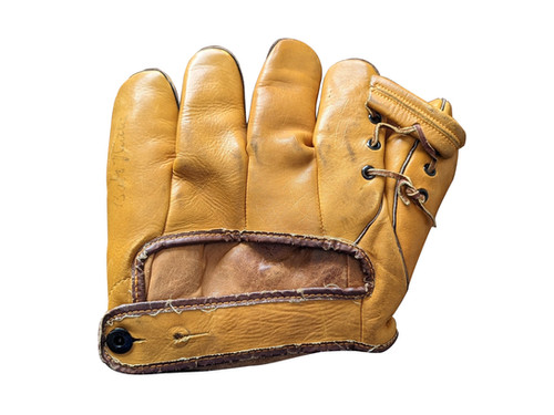 Babe Ruth Signed Fielding Glove with Impeccable Provenance Photo of ...