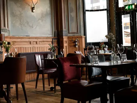 Sfeervol restaurant in het West End van Londen, ideaal voor een pre theatre dinner voor een musical.