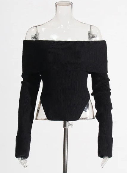 Off-shoulder Top