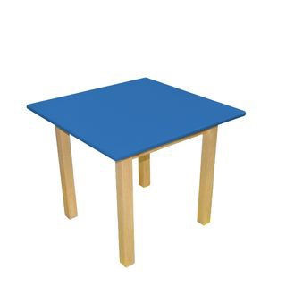 Mesa cuadrada de madera