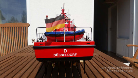 20180502_130212-Feuerloeschboot DUESSELDORF-20180502-2.jpg