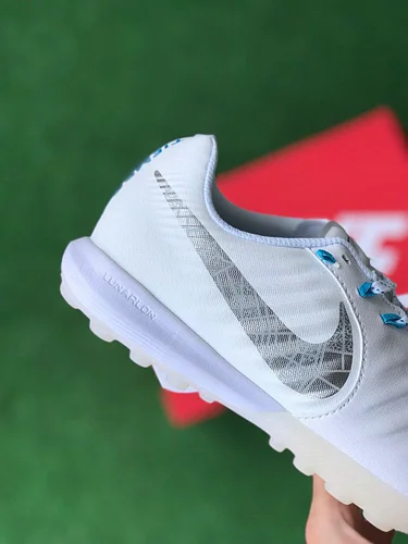 Миниатюра: Сороконожки Nike Tiempo Ligera IV TF / многошиповки найк