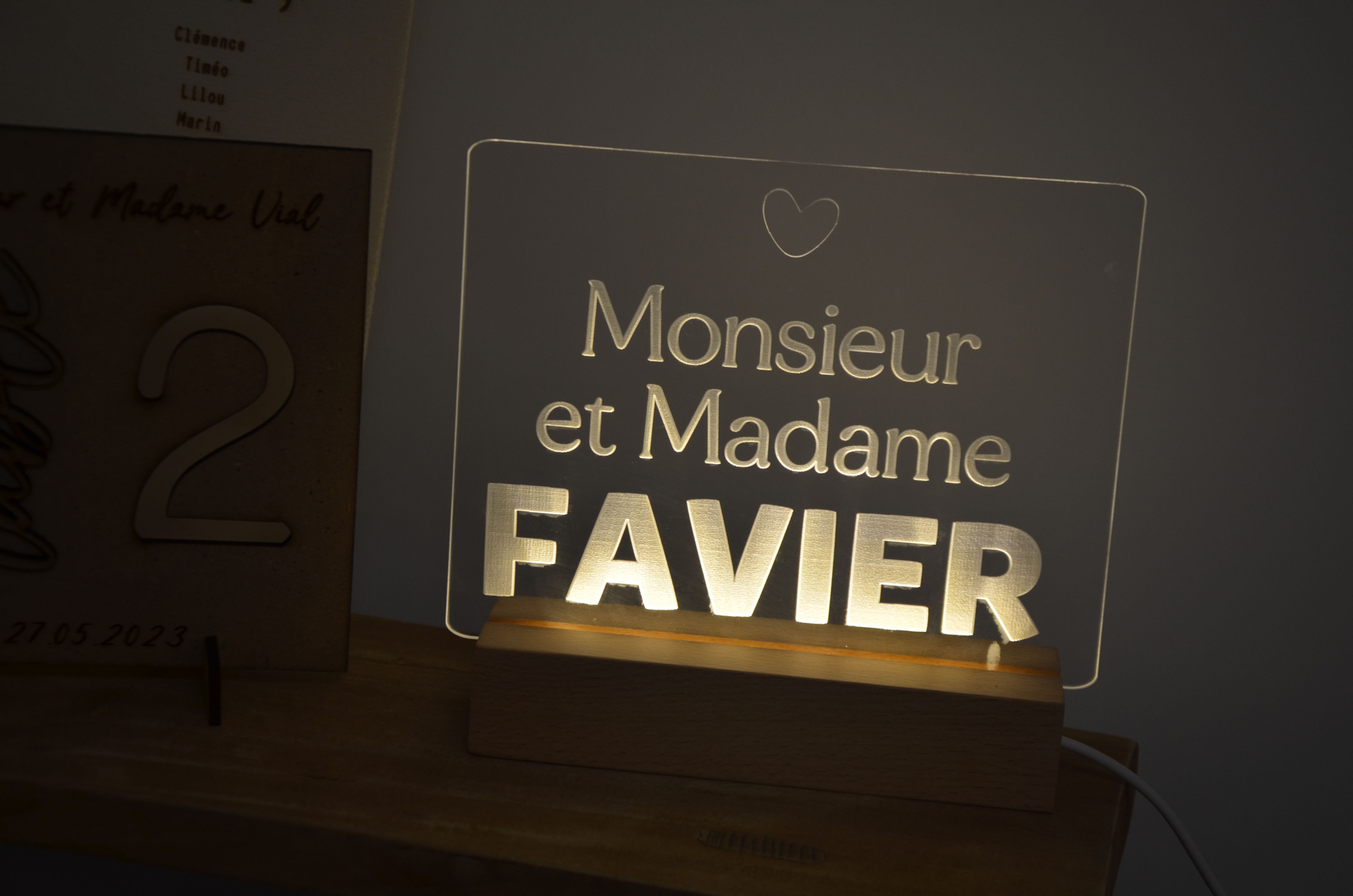 Lampe/Veilleuse en Plexi personnalisée (Mariés)