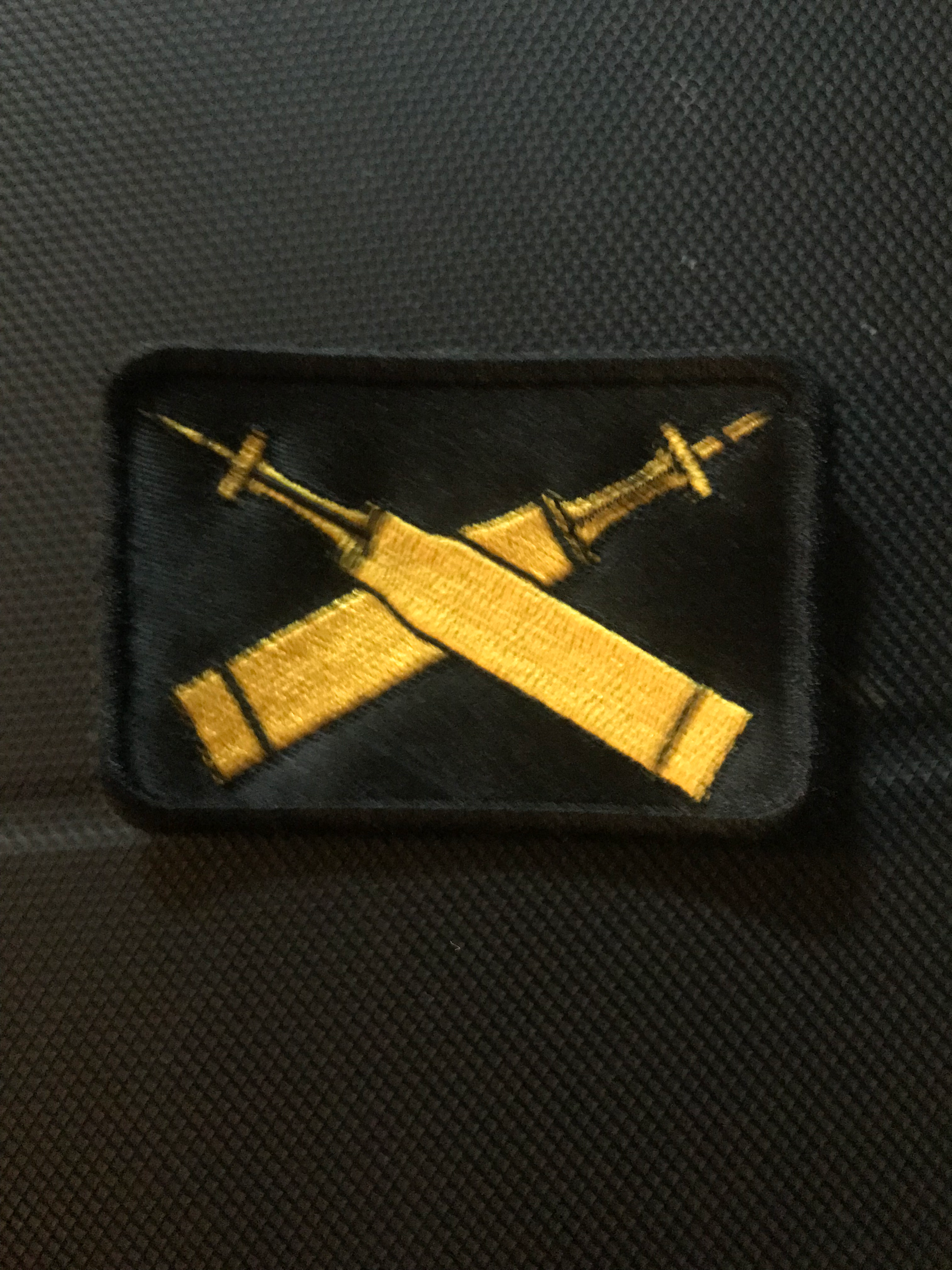 Crossed Sabots "Patch"