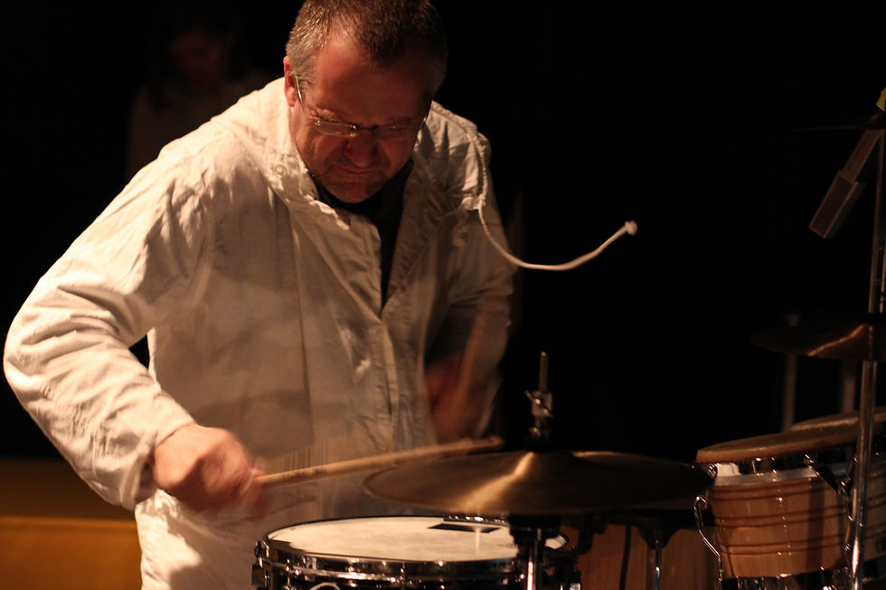 TOMAS SLAAR.jpg