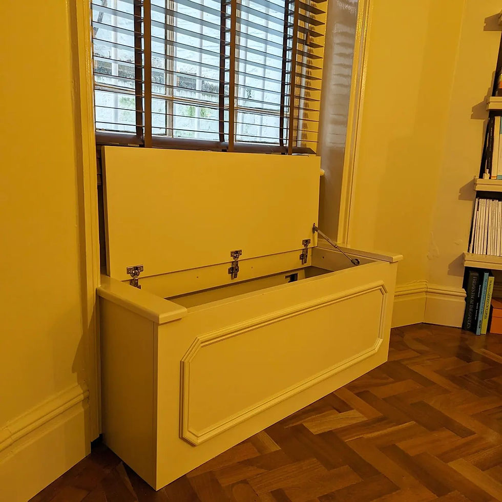 Thumbnail: Bench seats with storage 