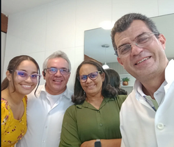 Paciente 2 de Doutor Israel Junior Dentista