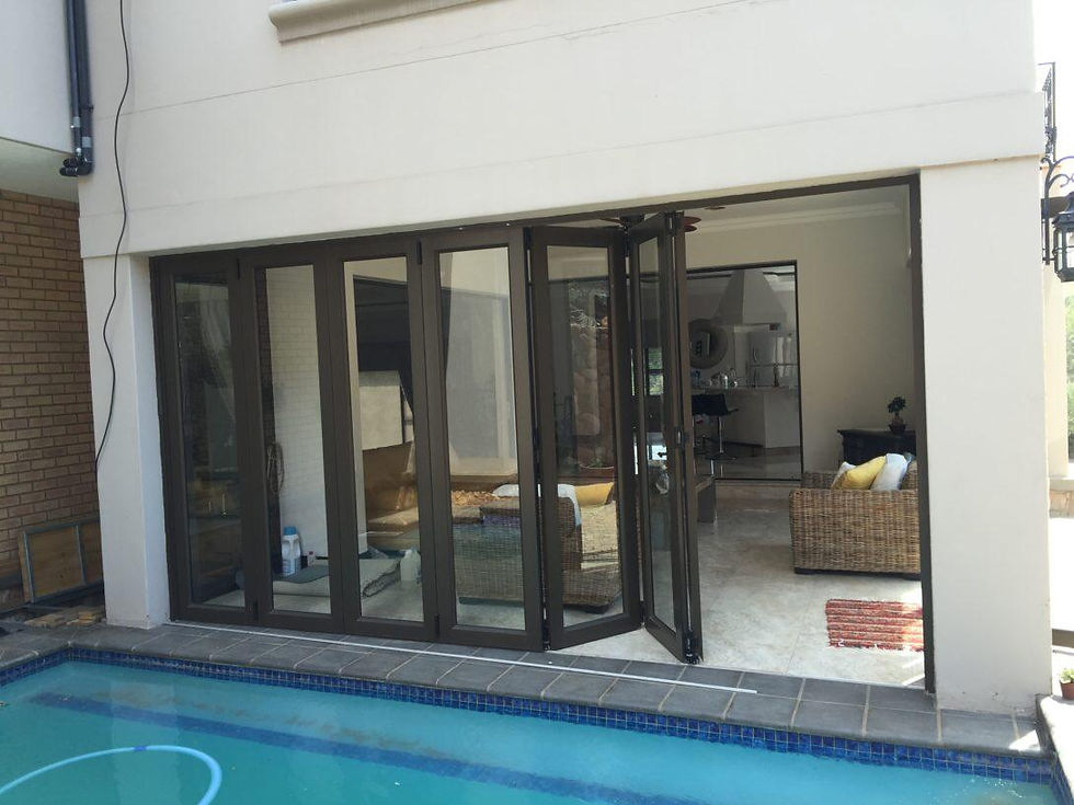 Aluminum Folding Door