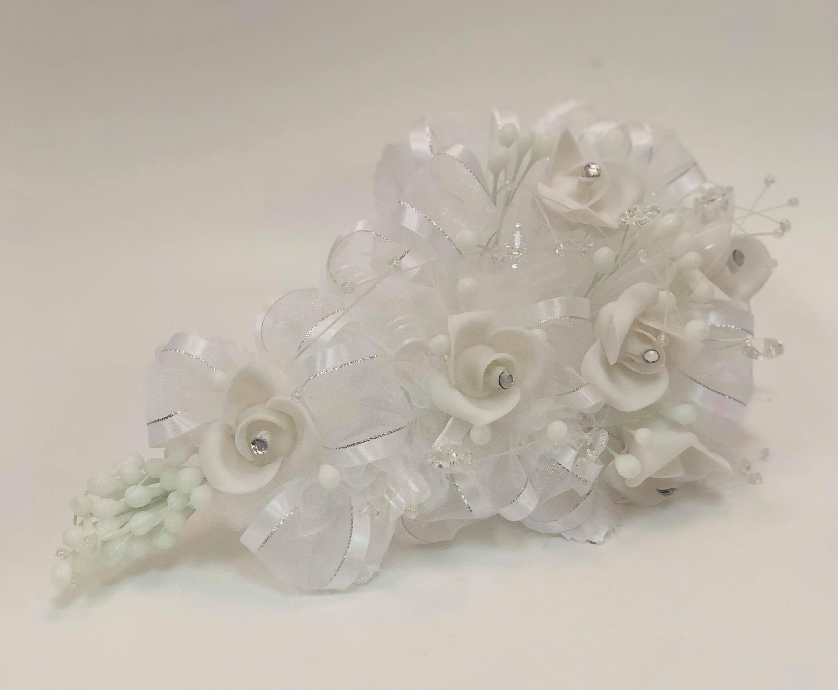 White Flowers Bouquet 2