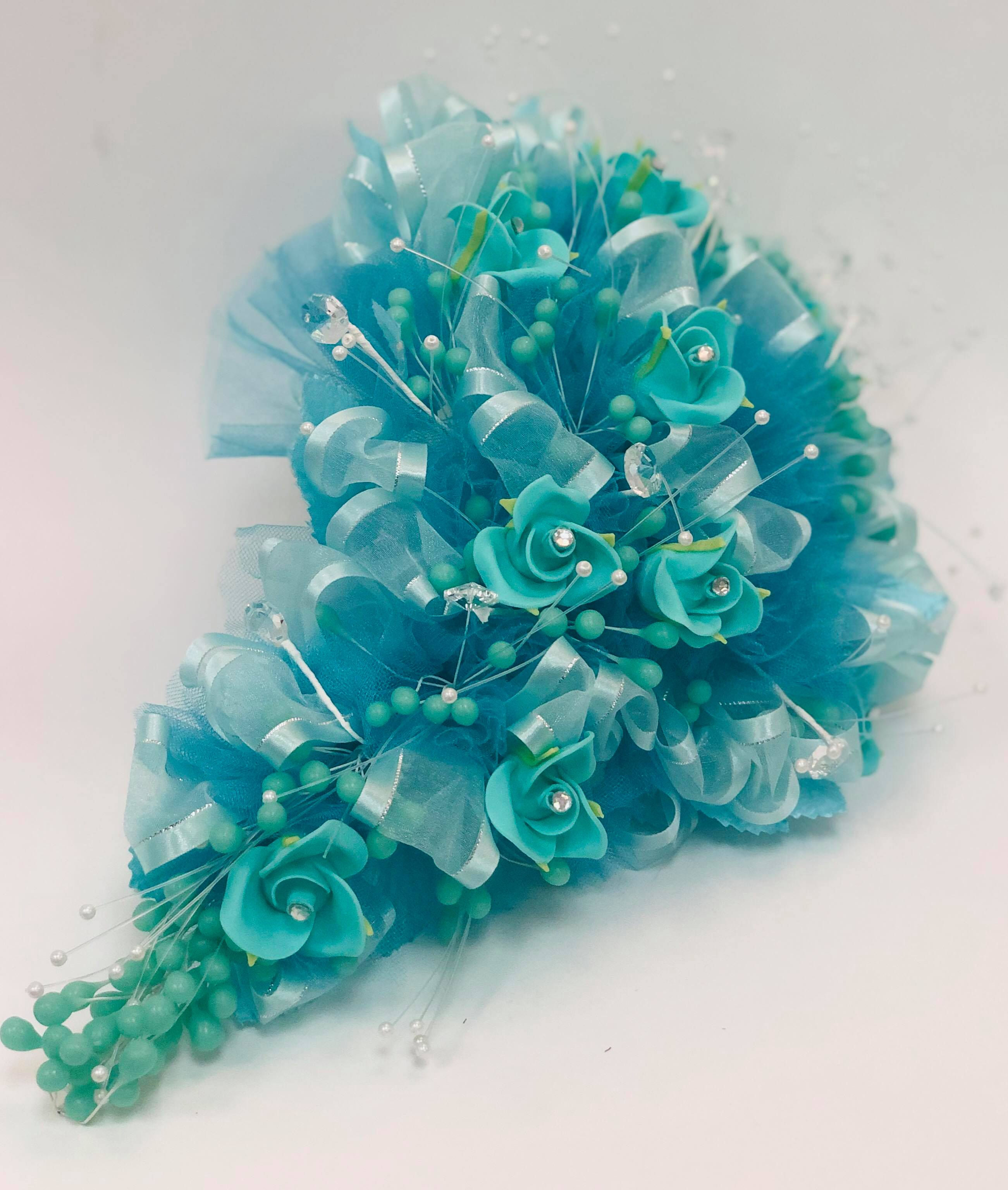 Turquoise Bouquet Medium