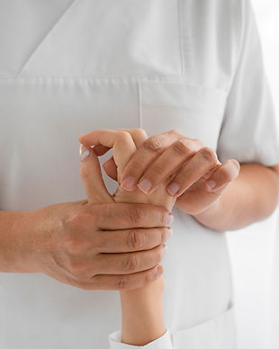 Arthrose der Handgelenke png.