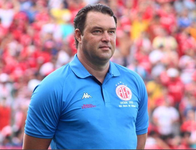 Roberto Fernandes assume o comando técnico do Treze - Imagem da internet