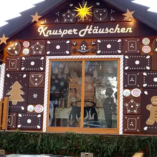 Lebkuchenhaus auf dem Dresdner Striezelmarkt: Knusper Häuschen