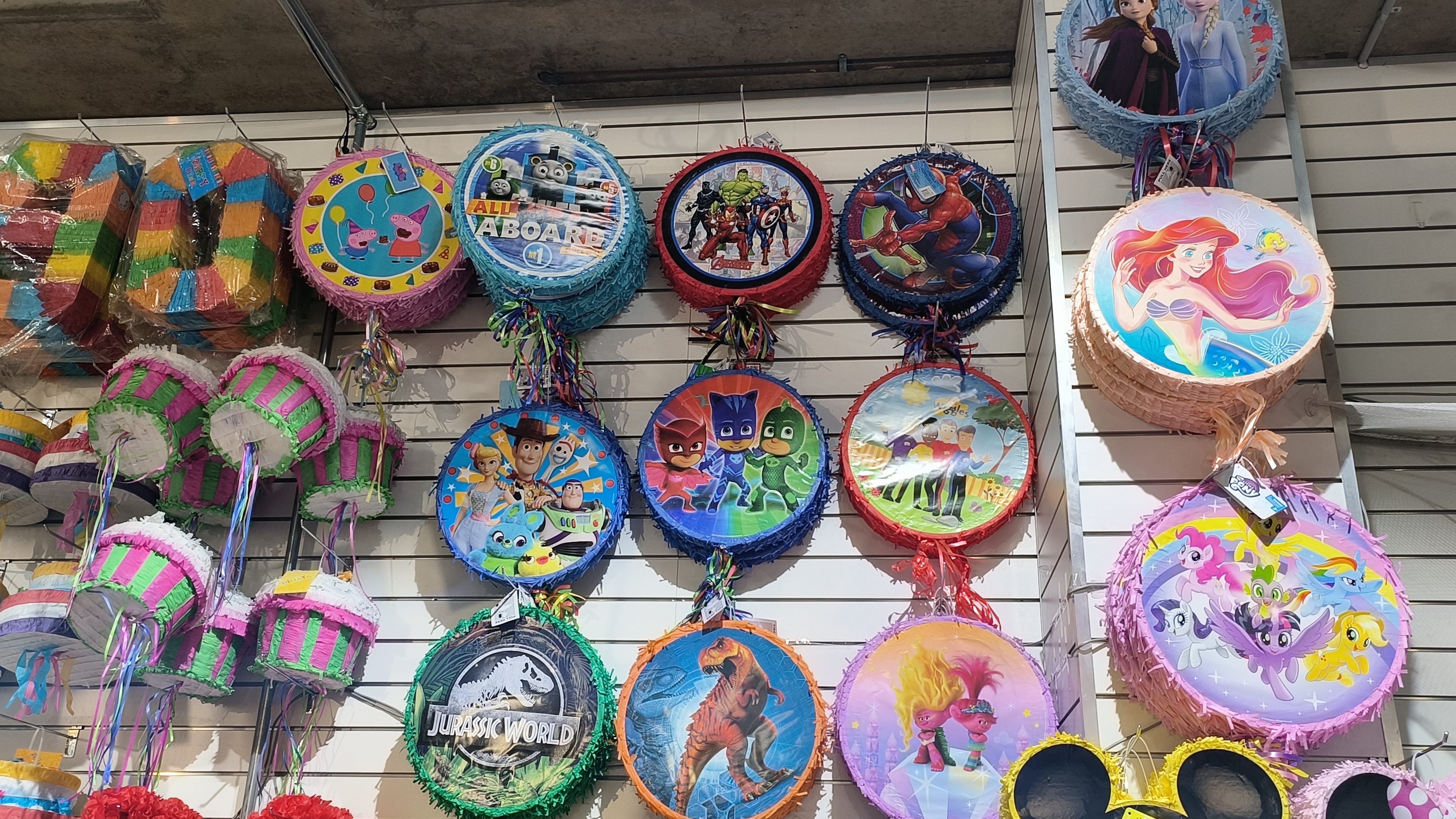 Pinatas