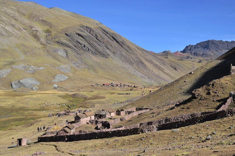 Le minuscule village de Quesoyuni