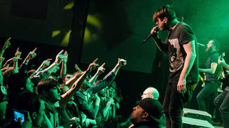 Shane Told of Silverstein talks I Am Alive In Everything I Touch and Vans Warped Tour 2015
