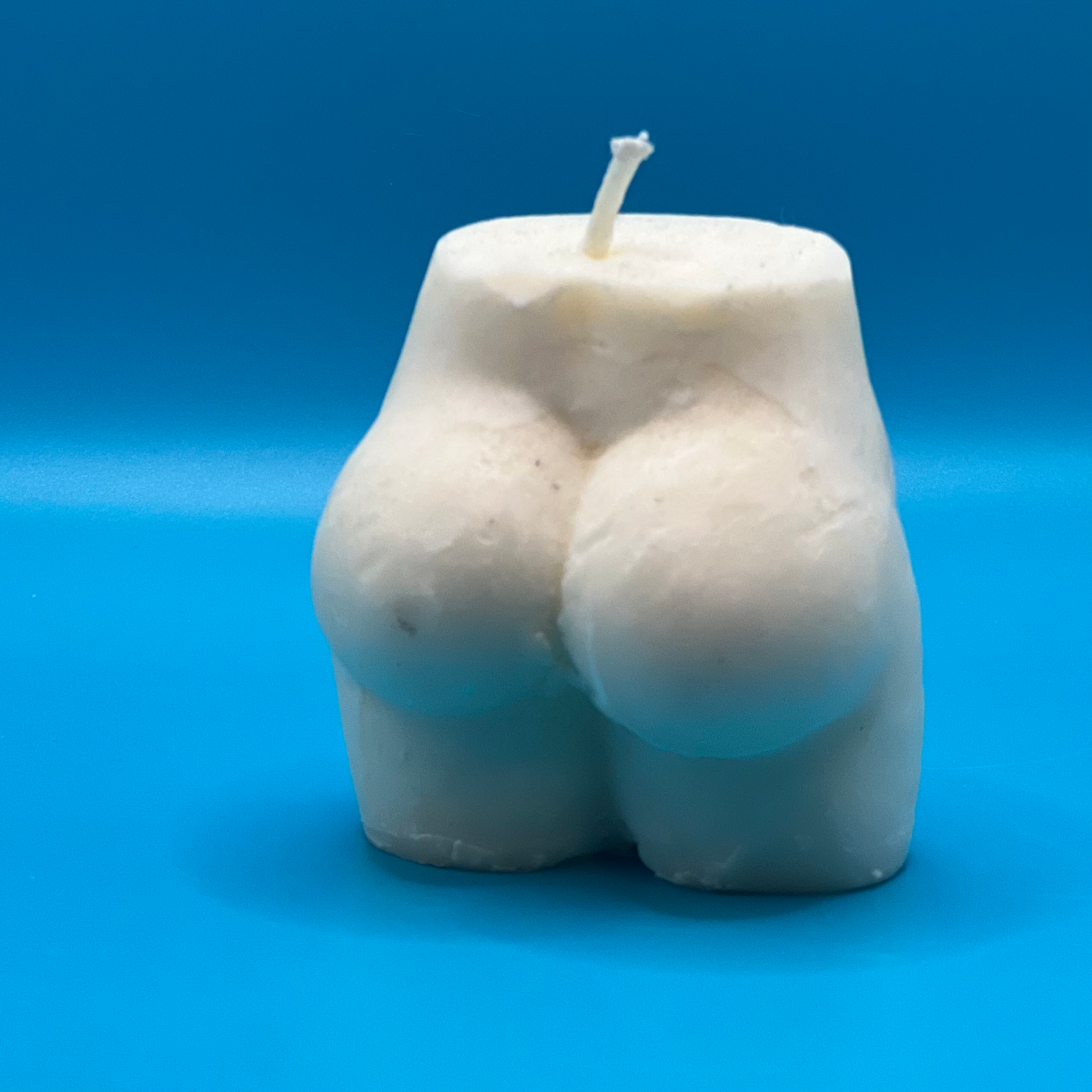 BOOTY CANDLE