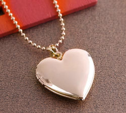 collar corazon dorado1