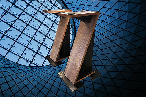 stands 29 centered with blue window.jpg