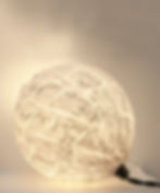 Lampe en papier cocon
