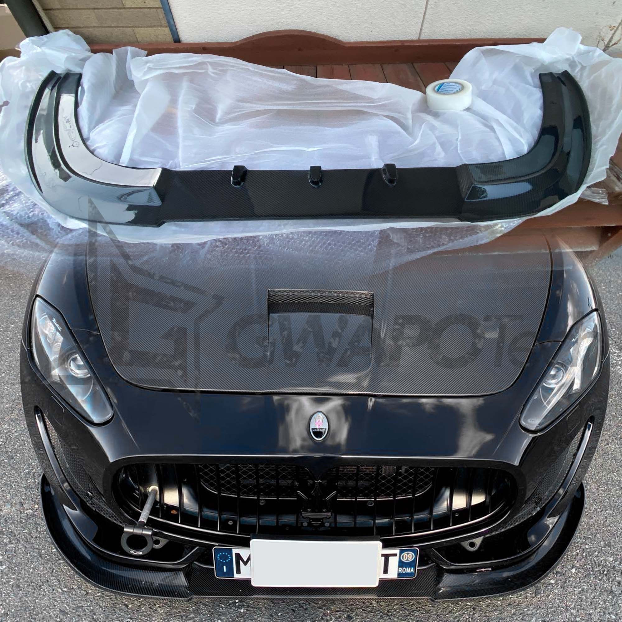 マセラティグラントゥーリズモカーボン製中期4.7S 2013-2018モデル対応フロントリップ