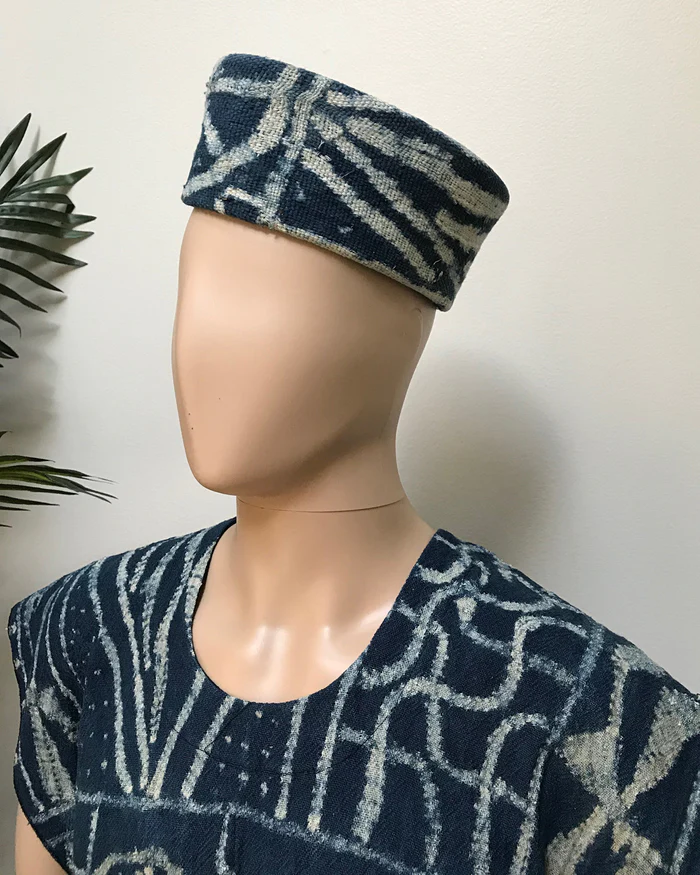 Men's hat and sleevess top Ndop print