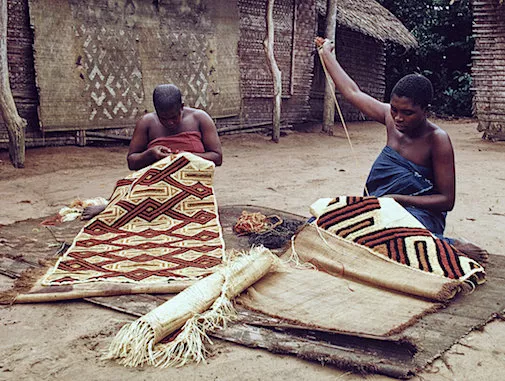 Kuba Women making Kuba Cloth