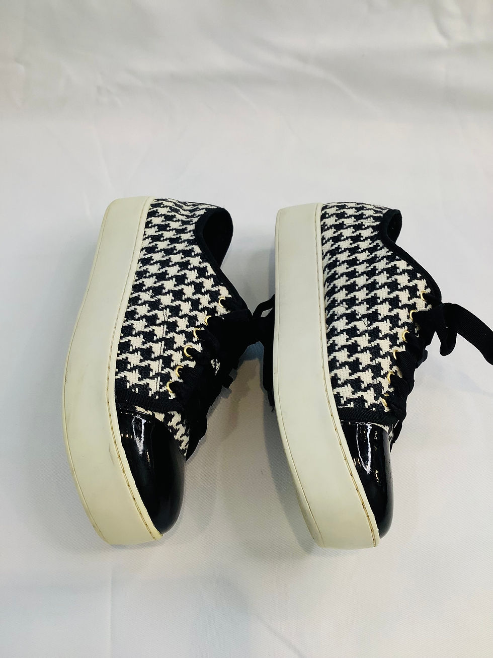 Miniatura: Tenis AREZZO