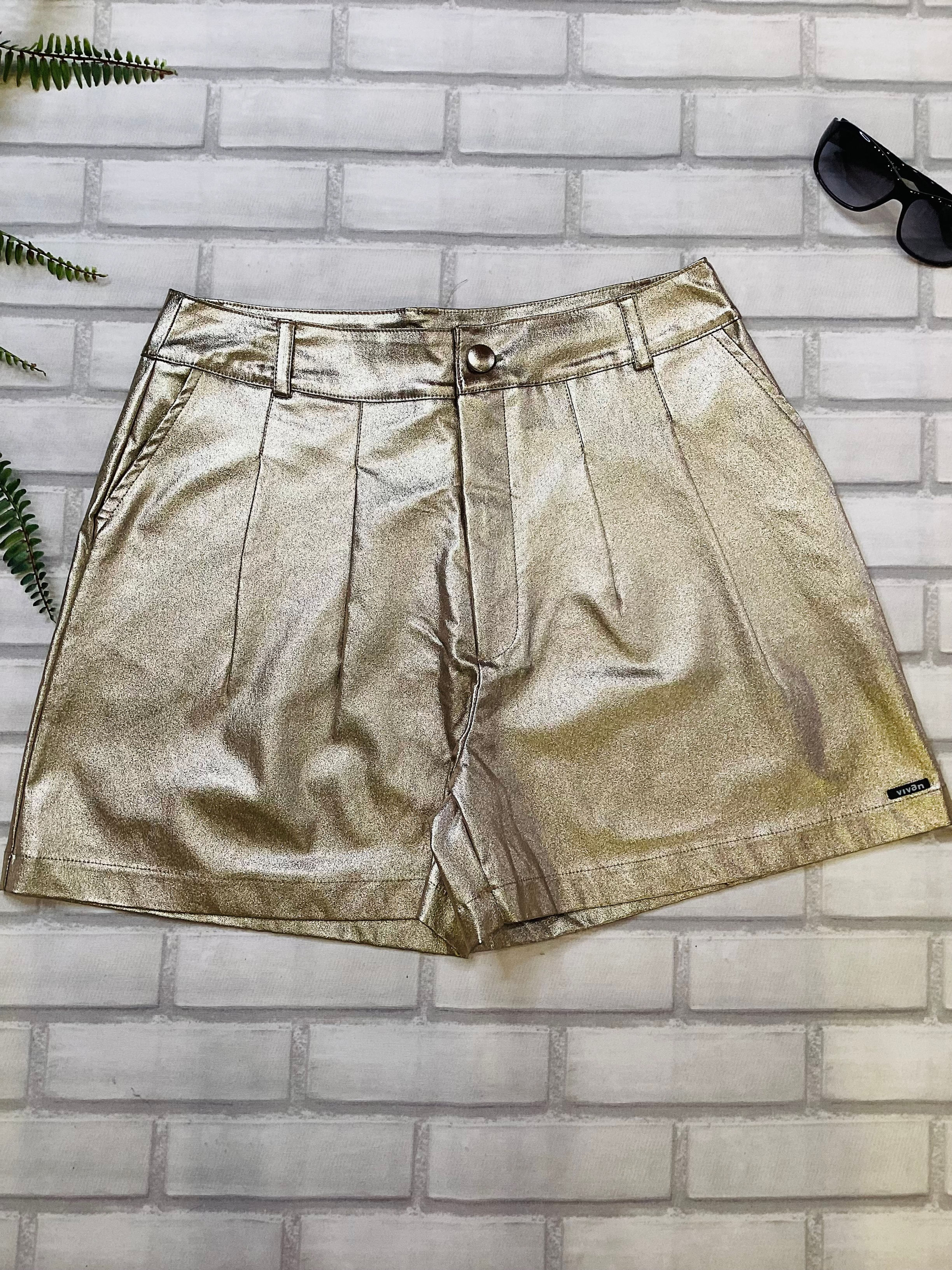 Shorts Metalizado