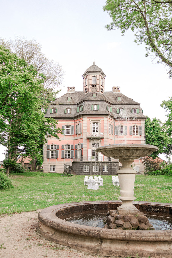 hochzeitsfotograf-köln-magdalena-becker-hochzeit-schloss-arff.jpg
