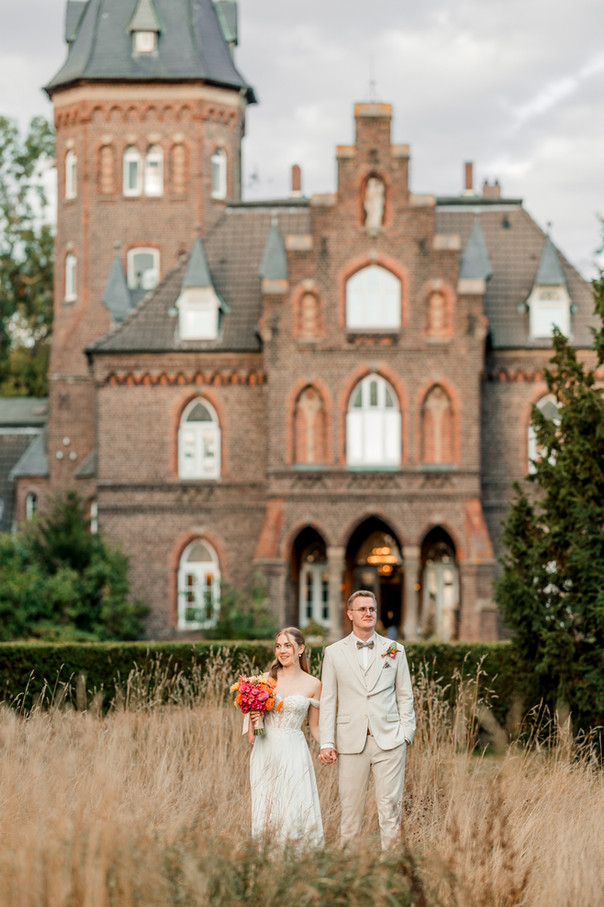 Hochzeitsfotograf-köln-magdalena-becker-hochzeit-marienburg-monheim-brautpaarshooting