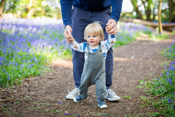 Family portrait photo Marlow, Bucks Buckinghamshire CountrysideFamily portrait photo Marlow Common, Bucks Buckinghamshire Countryside.  Bluebell Woods.  Bluebell minis. Taken by Joanne Tolner Photography